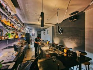 60+ Mẫu thiết kế quán bar đẹp, sang trọng và hút khách 2026缩略图